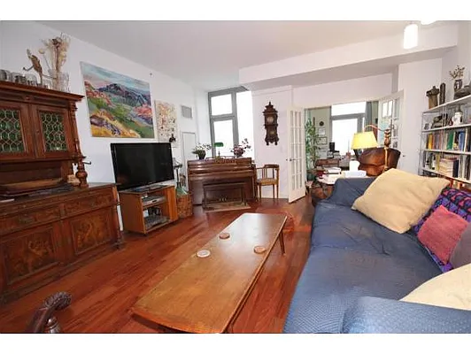 Sold by Appleseed Realty Gmac Real Estate | media 17