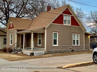 920 N Poplar St, Newton, KS 67114