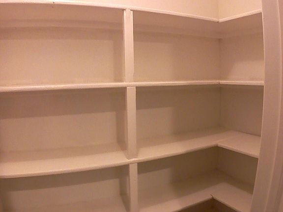 Huge walk-in kitchen pantry!