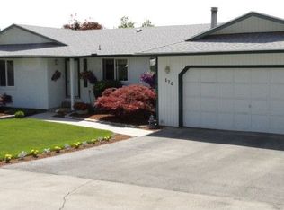 120 Cedar Hill Dr, Yakima, WA 98908