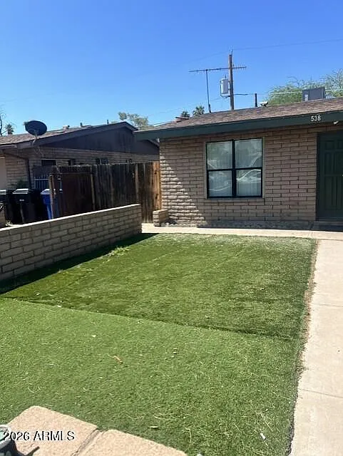 2 bed, 1.0 bath, 1100 sqft, $1,515 — Photo 1