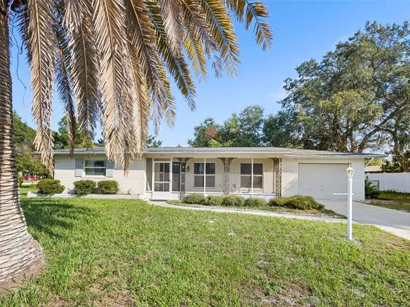 930 Troy Dr, Deltona, FL 32725