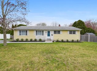 18 Indigo St, Groton, CT 06355