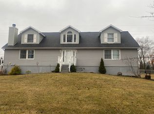 12190 Rawsonville Rd, Belleville, MI 48111