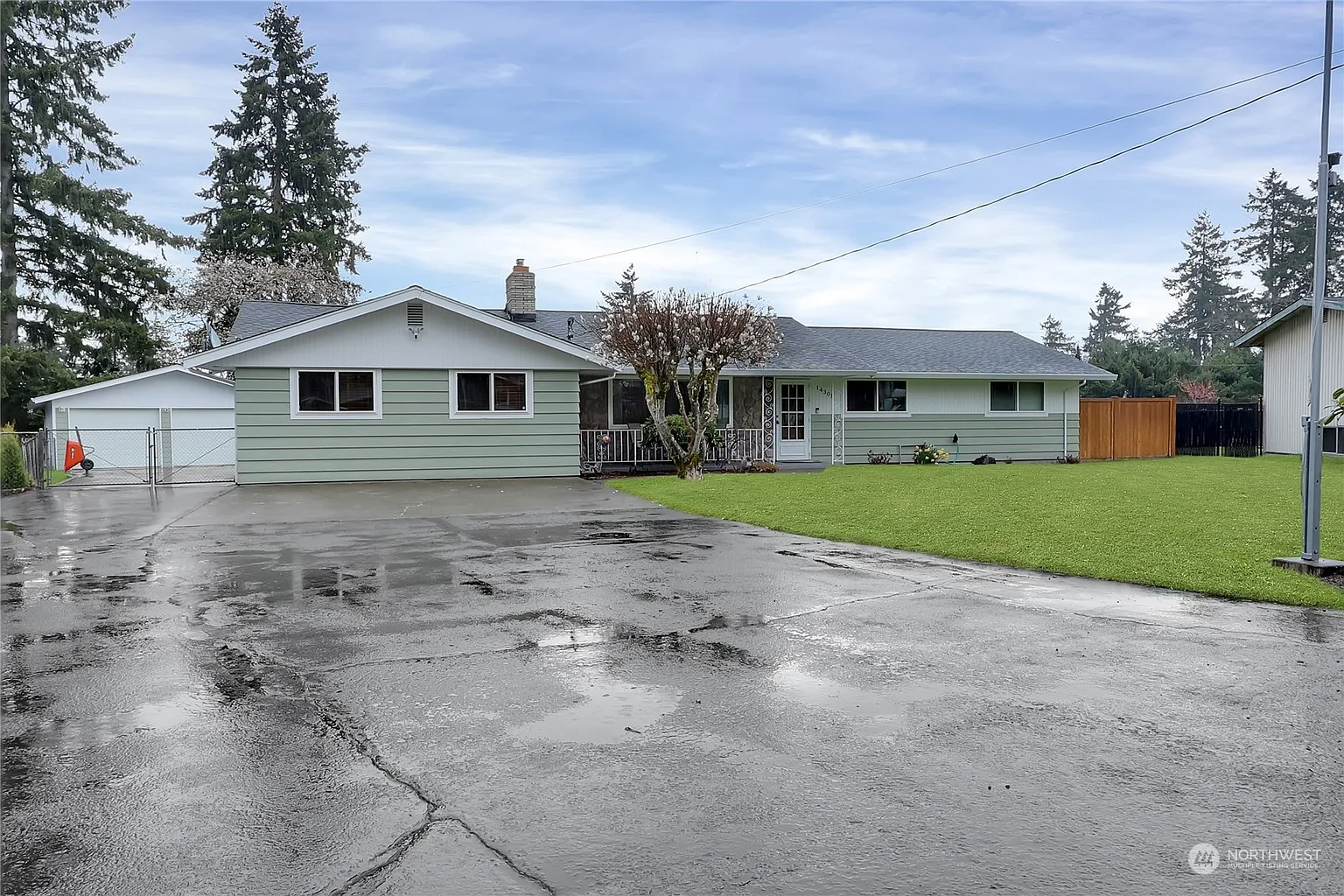 14301 5th Avenue S photo 1