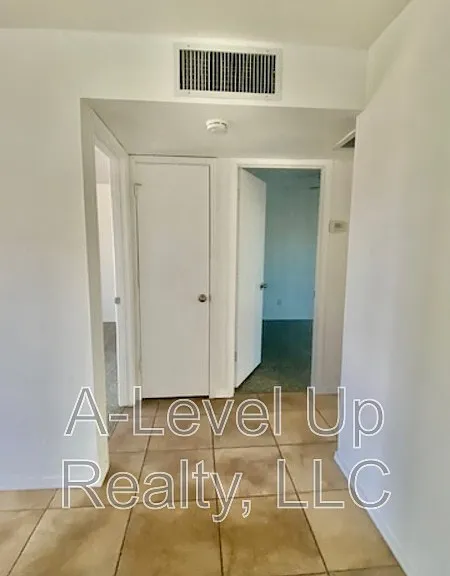 1027 S Santa Rita Ave #1 — Photo 11