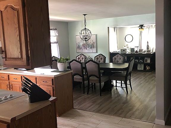 2nd image of 17591 New Salem Cir