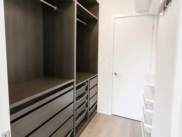 51 Florence St #9 — Photo 12