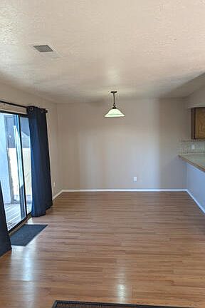 3rd image of 6001 McKinney Dr NE