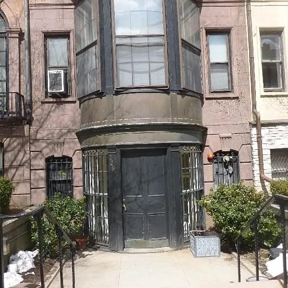 228 Beacon St #2 — Photo 10