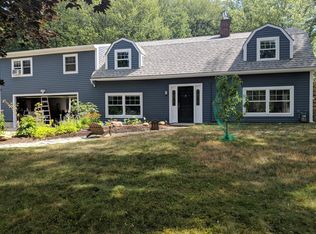 81 Davis Ave, Shelburne, VT 05482