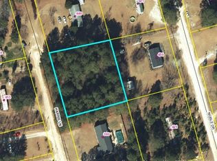 Harris Ln, Raeford, NC 28376