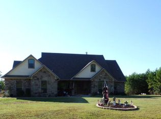 168 Westwood Lake Dr, Lufkin, TX 75904