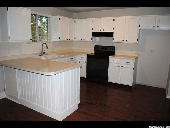 3rd image of 2472 W Meier Ct