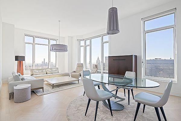 1st image of 30 Park Pl #73C