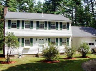 11 Pierce Ln, Hollis, NH 03049