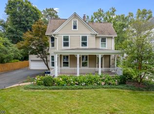 11 Dobbs St, Bernardsville, NJ 07924