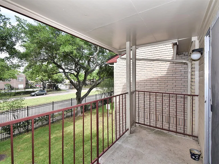 2120 El Paseo St #108 — Photo 18