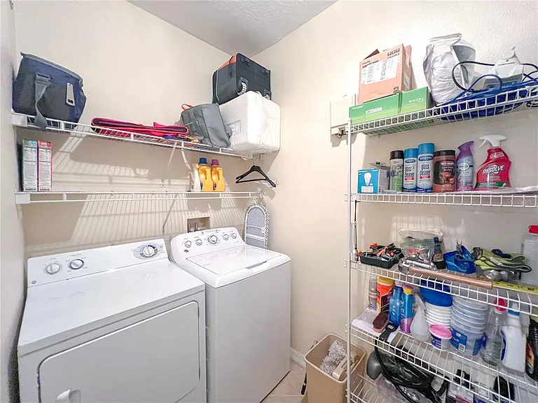 1257 SW 9th Rd #106 — Photo 5