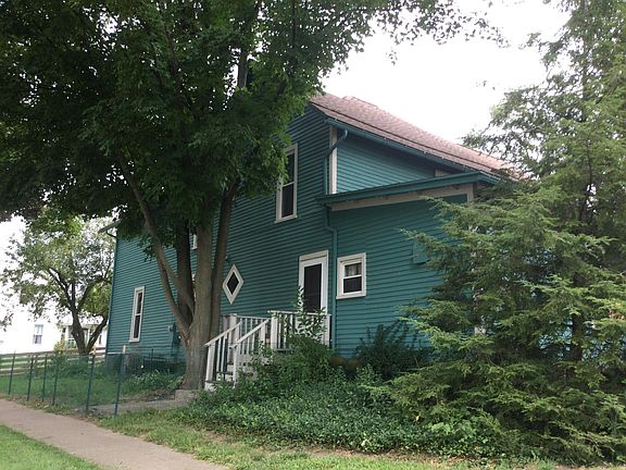 3rd image of 121 W State St
