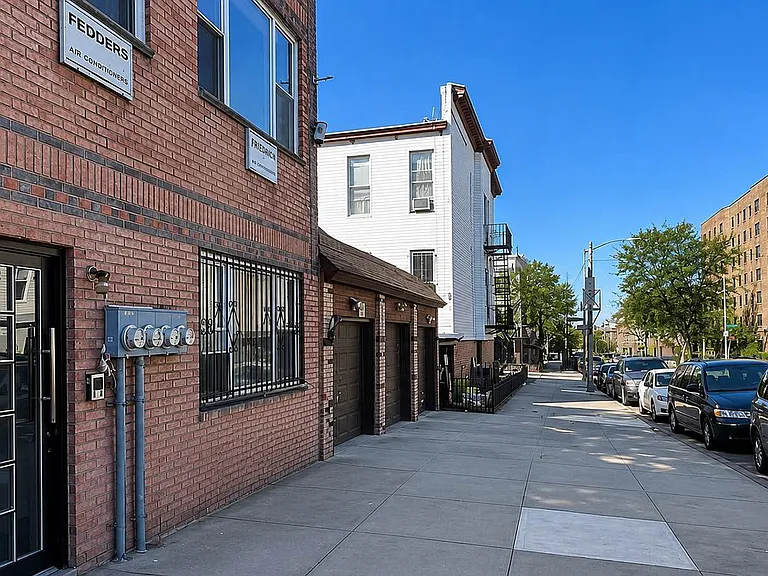 804 Evergreen Ave #3 — Photo 5