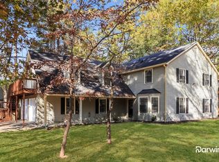 2376 Red Barn Rd SW, Marietta, GA 30064