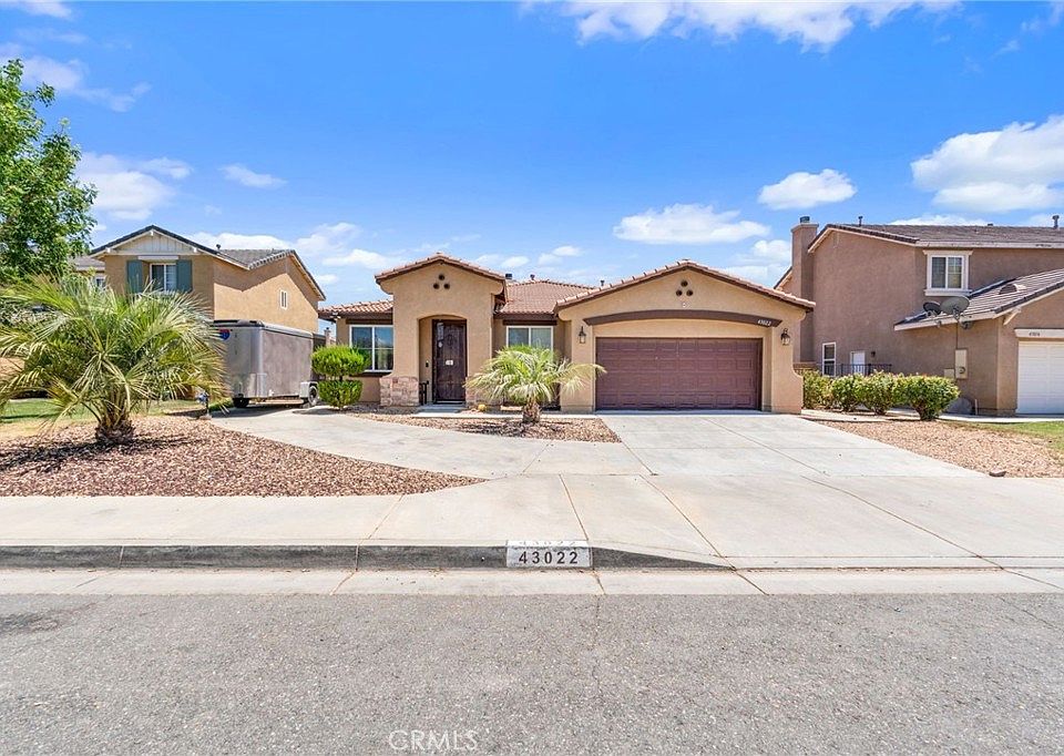 1st image of 43022 Carpenter Dr
