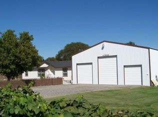 42805 S Finley Rd, Kennewick, WA 99337