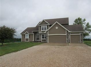 35100 E 271st St, Garden City, MO 64747