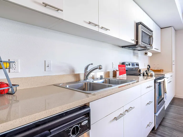 Circa Green Lake Apartments — Photo 6