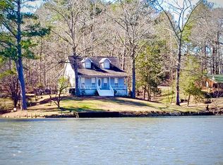 241 Lake Rd, Mantachie, MS 38855