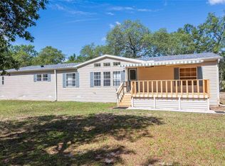 14221 Hurricane Dr, Weeki Wachee, FL 34614