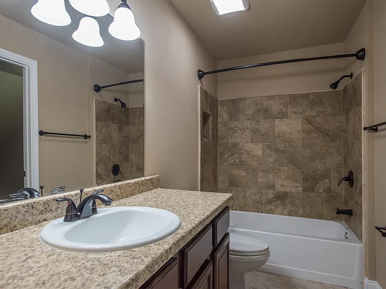 2096 E Honeysuckle Ln — Photo 11