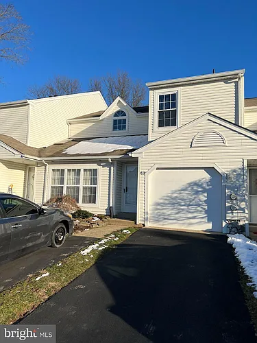 81 Banbury Ct Photo 1