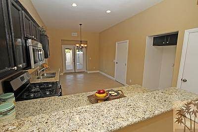 3rd image of 51535 Avenida Velasco