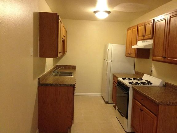 2nd image of 7833 Sayonara Dr