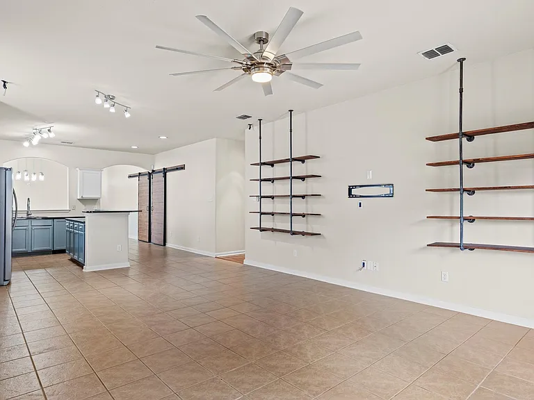 6730 Nora Vista Way — Photo 7