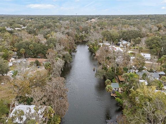 2nd image of 4162 Alafia Blvd
