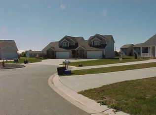 7561 Alex Ct, Freeland, MI 48623