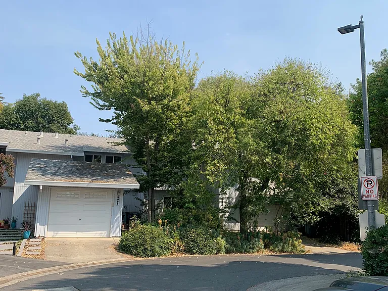 5085 Veranda Ter — Photo 17