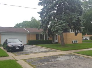 15 N Owen St, Mount Prospect, IL 60056