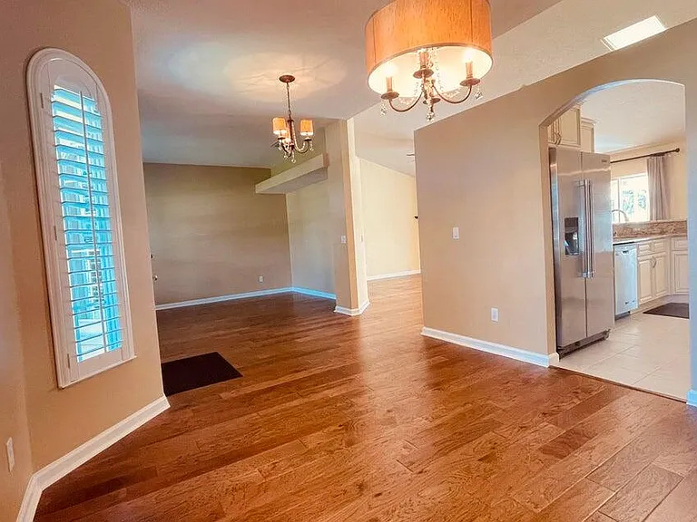 1829 SW Hickock Ter — Photo 12