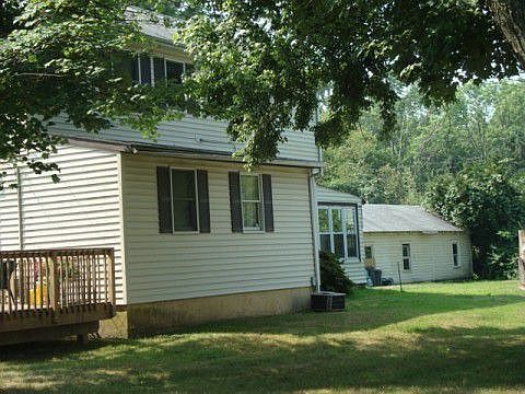 2nd image of 236 Nemoral St