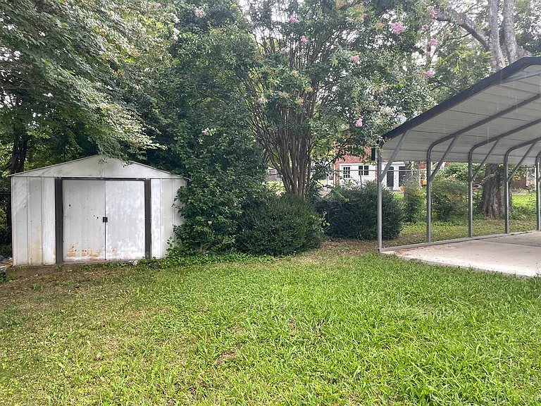 2817 Galesburg Dr — Photo 13