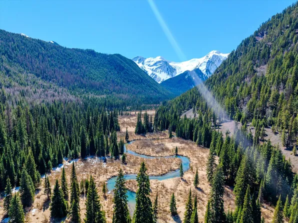 14265 Us Highway 2 E, Essex, MT 59916