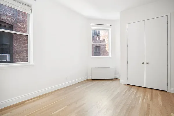 Rented by Douglas Elliman | media 14