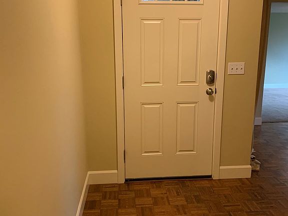 3rd image of 1735 McLean Blvd