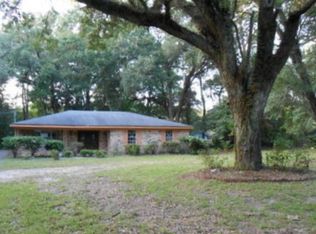 3410 Club House Rd, Mobile, AL 36605