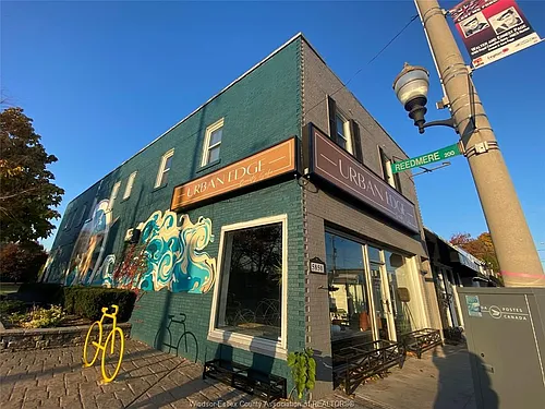 5858 Wyandotte St E #UPPER FRONT Photo 1