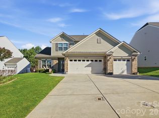 5514 Verrazano Dr, Waxhaw, NC 28173